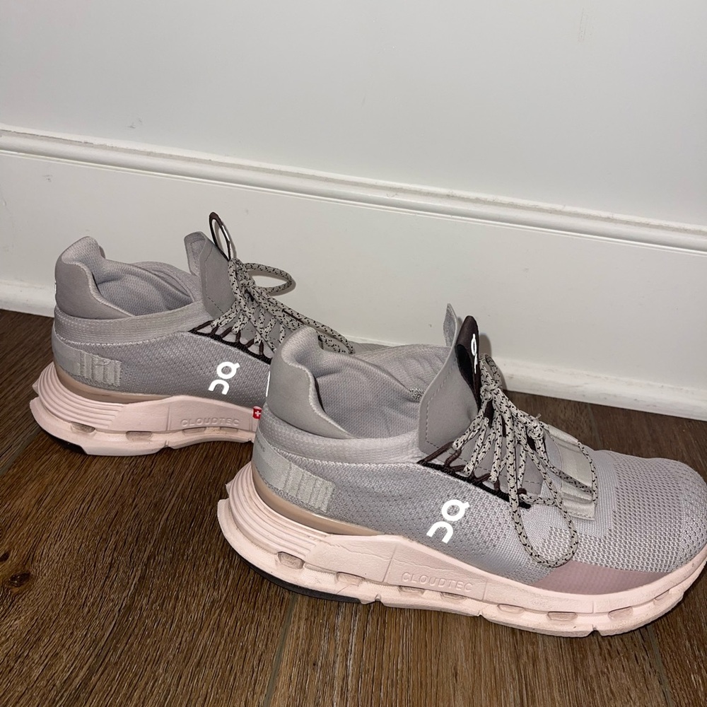 SOLD On Running Women's Cloudtec Running Shoes - Gray and Pink